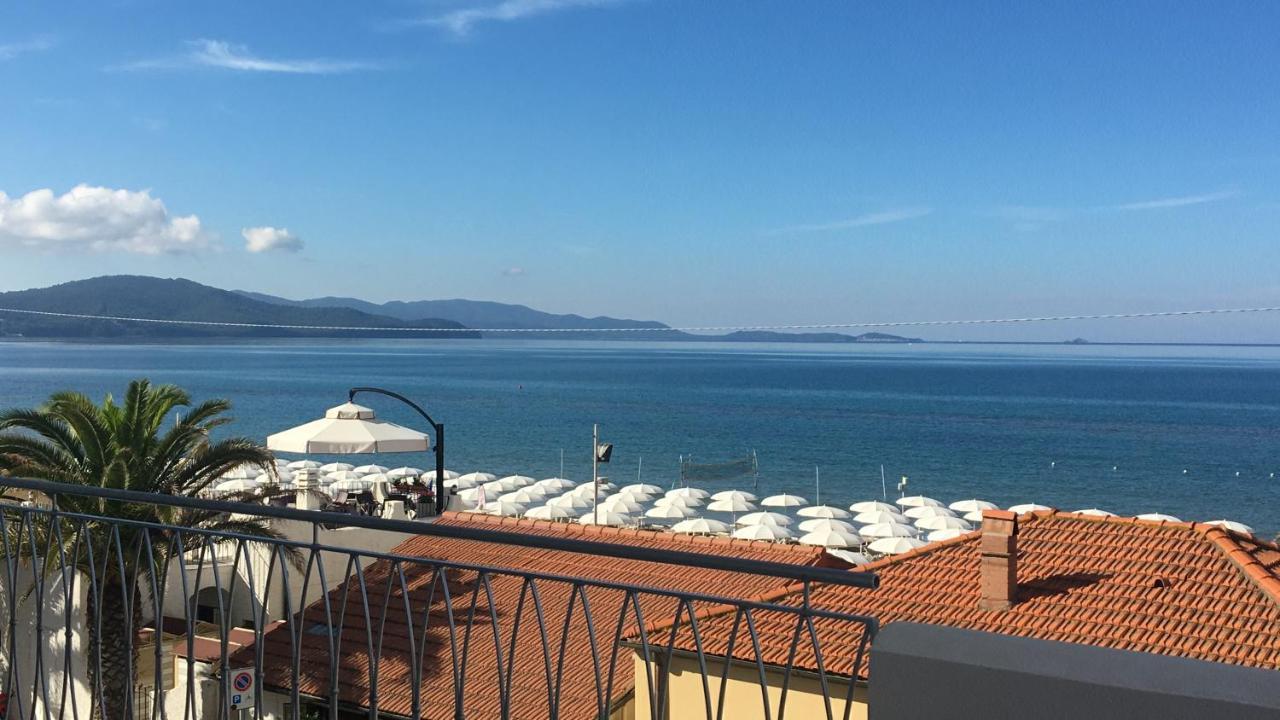 Via Firenze 11 Apartman Follonica Kültér fotó
