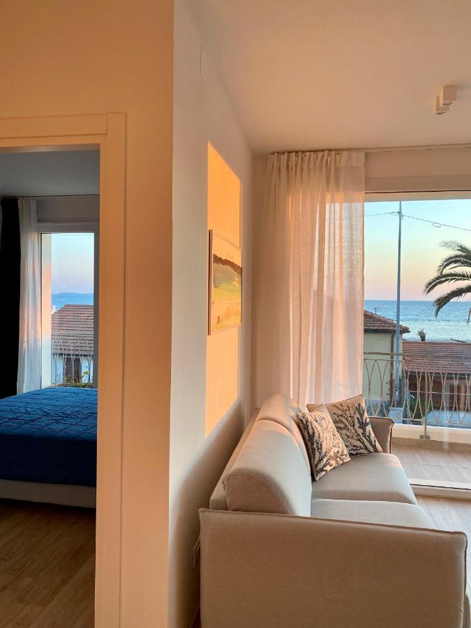 Via Firenze 11 Apartman Follonica Kültér fotó