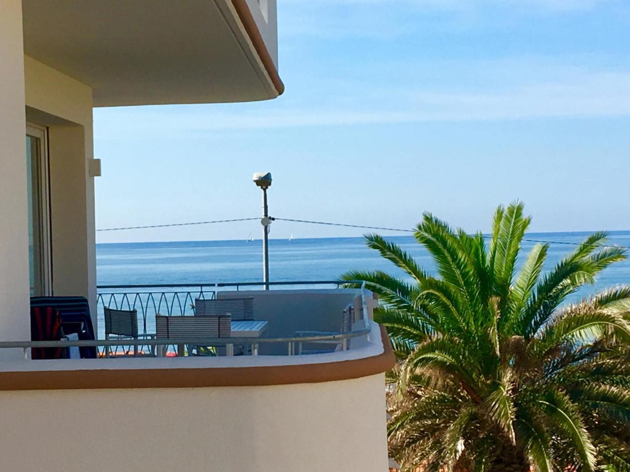 Via Firenze 11 Apartman Follonica Kültér fotó