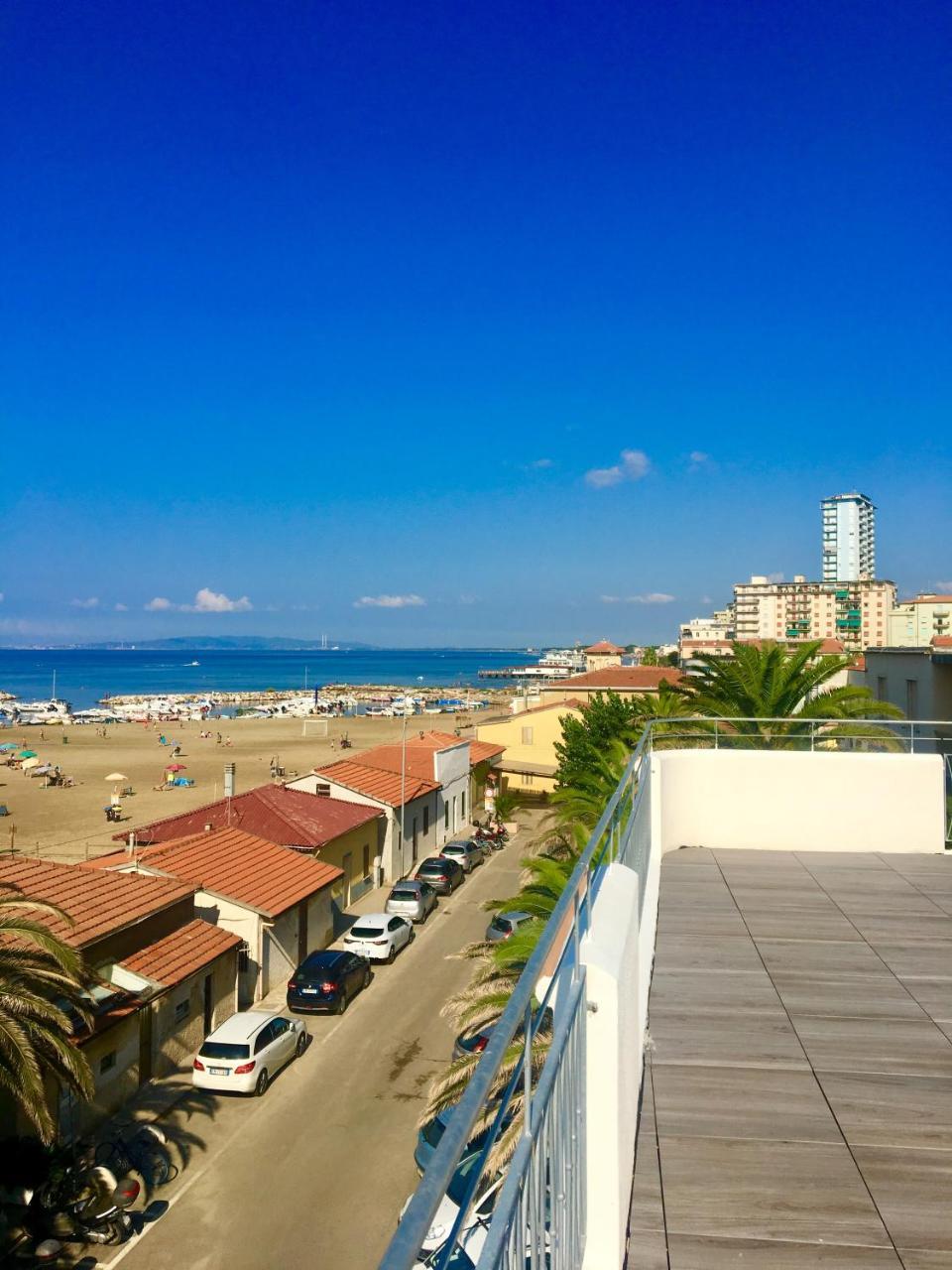 Via Firenze 11 Apartman Follonica Kültér fotó