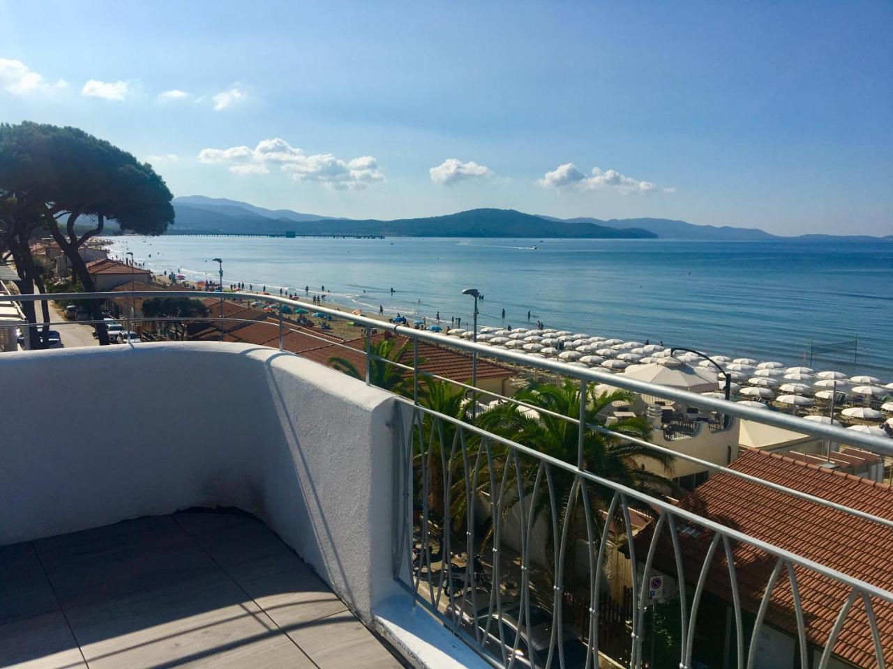 Via Firenze 11 Apartman Follonica Kültér fotó